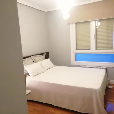 Amplio Y Soleado Alquilo Apartamento Entero De 3 Habitaciones 5 Personas Zarautz Buitenkant foto