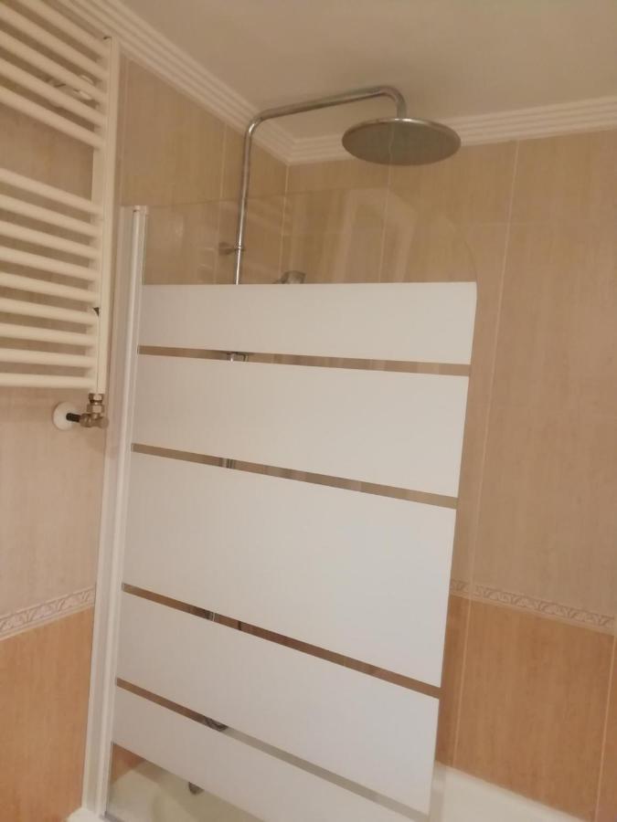 Amplio Y Soleado Alquilo Entero De 3 5 Personas Apartment *
